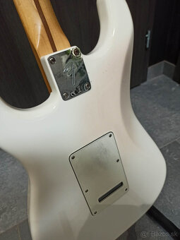 Fender Stratocaster Player HSS 2023 - 6