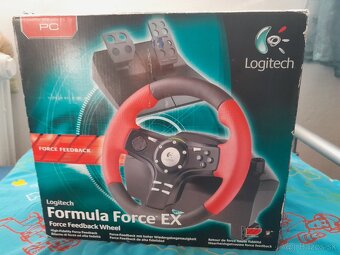 Logitech volant - 6