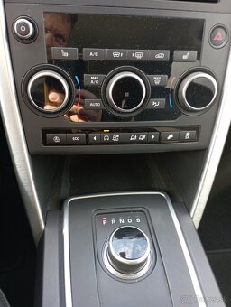 Land Rover Discovery sport  2018 - 6