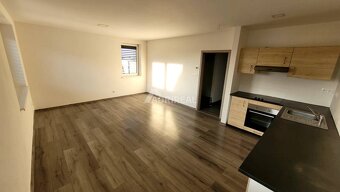 PREDAJ:3-izb. byt s balkónom;novostavba-Galanta;80m2;160.000 - 6