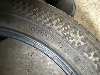 205/50 R17 zimne - 6