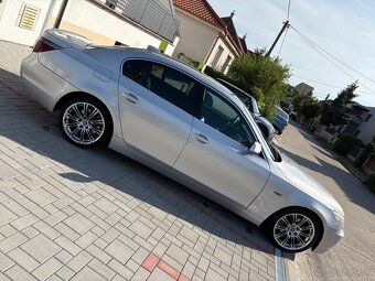 BMW 525i e60 -141kw, r.v. 2004 + nové zimné prezutie - 6