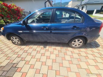 Hyundai accent 1.4 i 2007 - 6