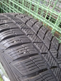 Zimna sada VW GROUP, Barum 185/65 R15 XL,5x100,8 mm, 2022 - 6