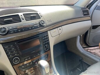 Rozpredám Mercedes E320 W211 - 6