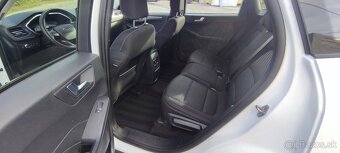Ford Kuga 2.5 Duratec PHEV 225k Titanium X CVT2023 - 6
