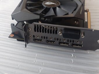 Graficka karta RADEON VEGA 64 8GB - 6