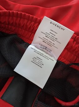 GIVENCHY PLAVKY 1 - 6