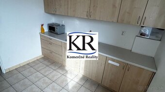 Obchodno-kancelársky priestor na Novozámockej ulici v Nitre - 6