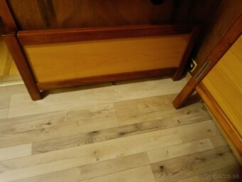 Masívna posteľ na mieru 225x116cm - 6