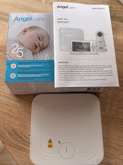 Monitor dychu Angelcare AC25 s videom - 6