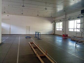 Výrobná hala s kanceláriami,  Považská Bystrica - 6