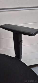 Predám kancelársku stoličku - 6