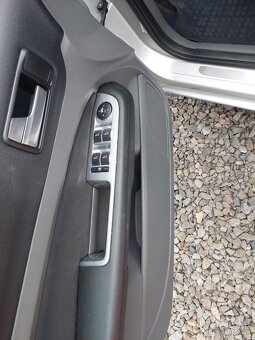 Ford focus 1.6tdci 80kw - 6