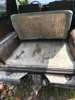 Mitsubishi Pajero 1 4x4 - 6