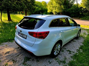 KIA CEE'D SW model 2018 1. Majitel - 6
