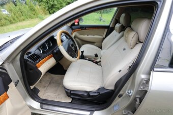 hyunda sonata NF Crdi - 6