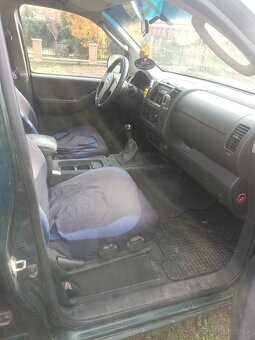 Predám Nissan Navara D40 4x4 ročník 2007 - 6