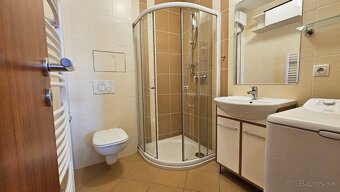 EXKLUZÍVNE Moderný 2-izbový byt, veľký balkón, výbor - 6