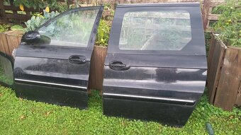 Súčiastky karoserie Kia carnival - 6