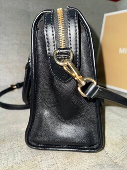 Kožená kabelka Michael Kors - 6