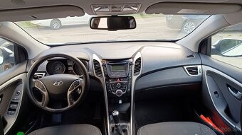 Hyundai i30 CW 1.6i CRDi, výbava: Family - 6