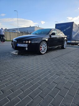 Predám alfa romeo 159 2.4 jtdm 147 kw - 6