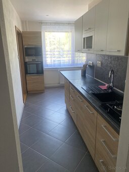 Na predaj 2-izbový byt vo vyhľadávanej lokalite mesta Bytča - 6