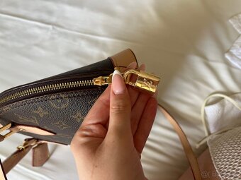Louis Vuitton kabelka - 6
