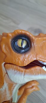 Predám hračka dinosaurus.raptor - 6