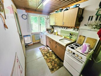 REKREAČNÁ CHATA - / ŠÍPKOV / POZEMOK 1209 m2  / DVOJPODLAŽNÁ - 6