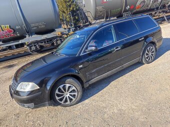 Volkswagen Passat - 6