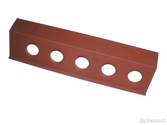 Příčník pod přední sedačku Tatra 613 - 6