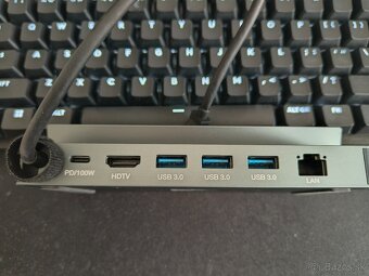Steamdeck OLED 512 GB nový + dok. stanica - 6