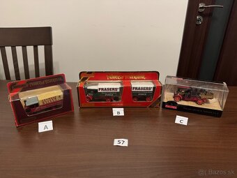 6 cast - Matchbox Yesteryear, Matchbox Dinky - 6