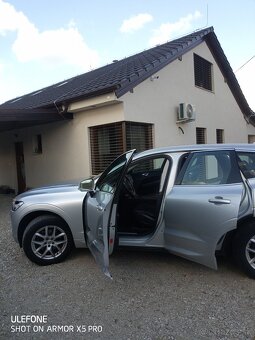 Volvo XC60, Nafta+hybrid, 4x4, 173kw(235PS), r.v.01.07.2020 - 6
