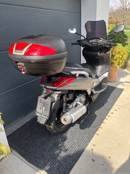 Yamaha Xmax 250 - 6