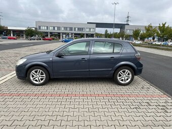 Opel Astra H 1.7 DCi 74kw koup. ČR - 6