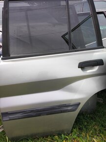 Mitsubishi Pajero Pinin predný kapoty, dvere - 6
