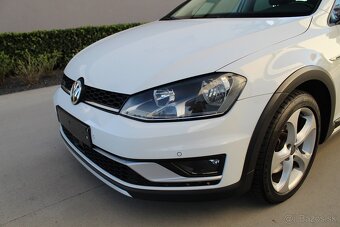 Volkswagen Golf VII Alltrack 2.0 TDI 4Motion - 6