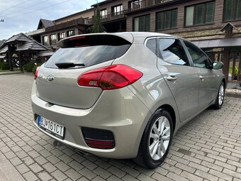KIA Ceed Hatchback 74kw Manuál - 6