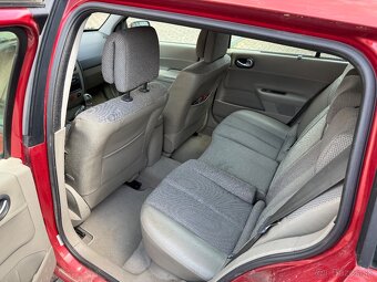 Renault Megane grandtour 1.9dci - 6