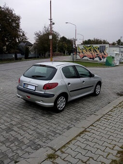 Peugeot 206, 1.4 i, Benzín - 6