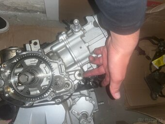 Yamaha FZS 600 Fazer Motor - 6