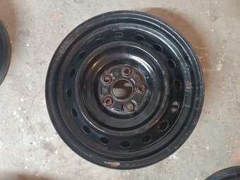 Plechové disky R16 5x114,3 6,5J + puklice - 6