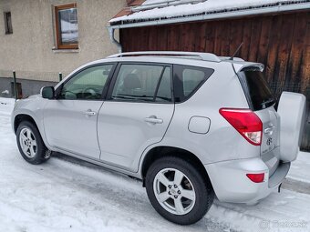 Rav4 2,2 100kw Taliansko - 6