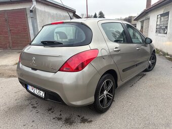 Peugeot 308 - 6