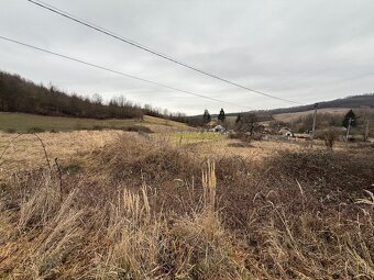 Predaj pozemku v obci Lipovany - 6