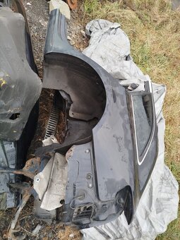 Audi A4 B8 kombi ľavý zadný blatník 100€ - 6