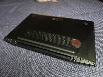 Predám notebook Lenovo Y50-70 - 6